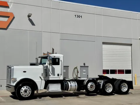 Photos of 2020 PETERBILT 389 for sale in Hutchins, TX at Forge Truck Centers - Texas