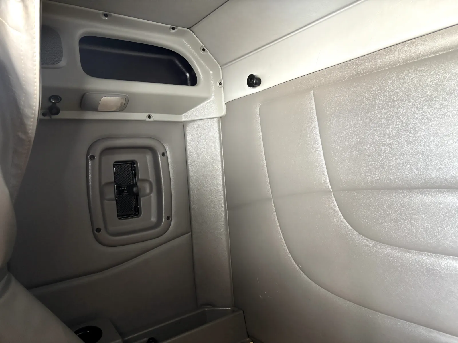 2020 Peterbilt 389 - image 22