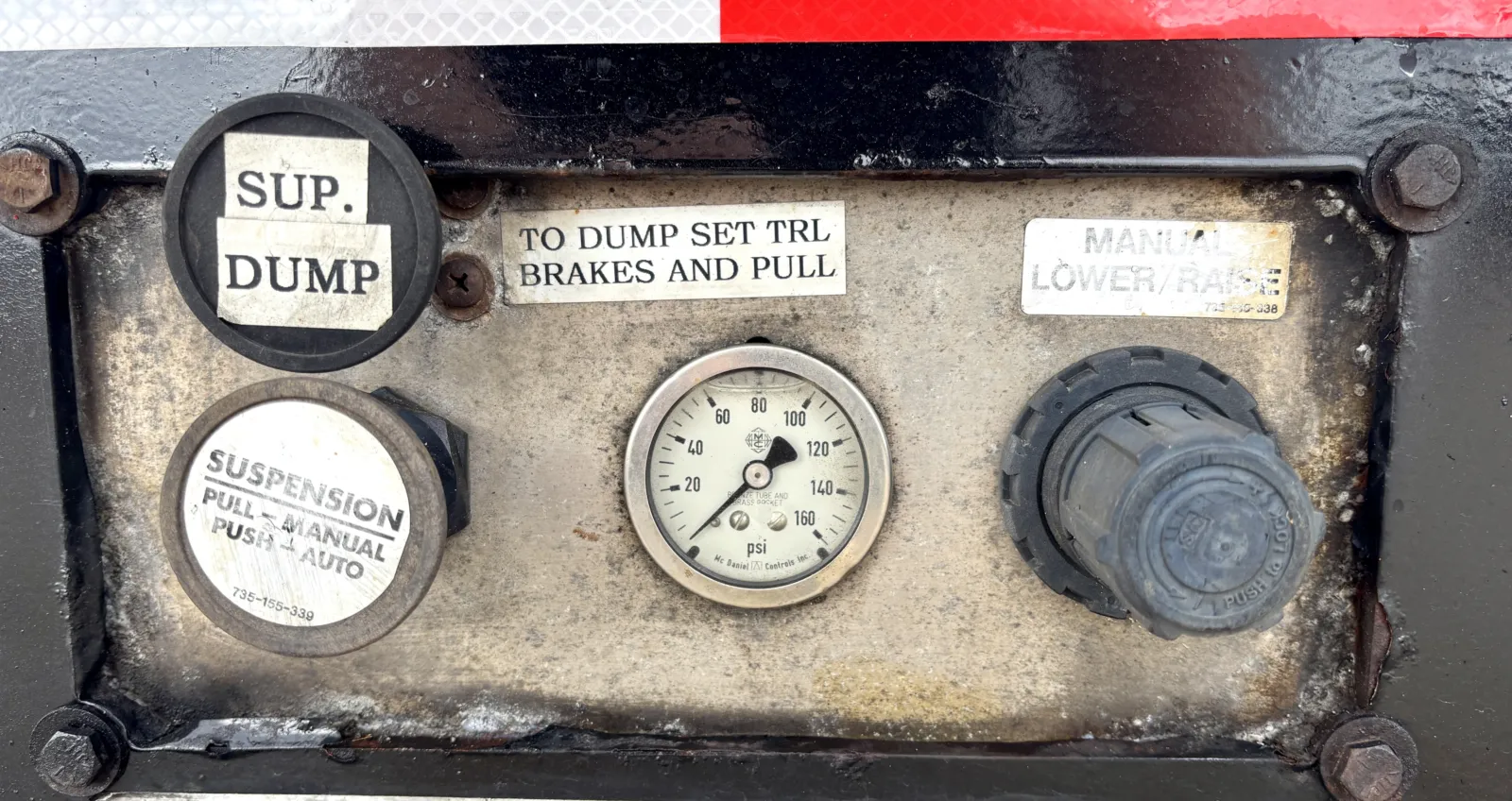 2011 Trail King - image 10