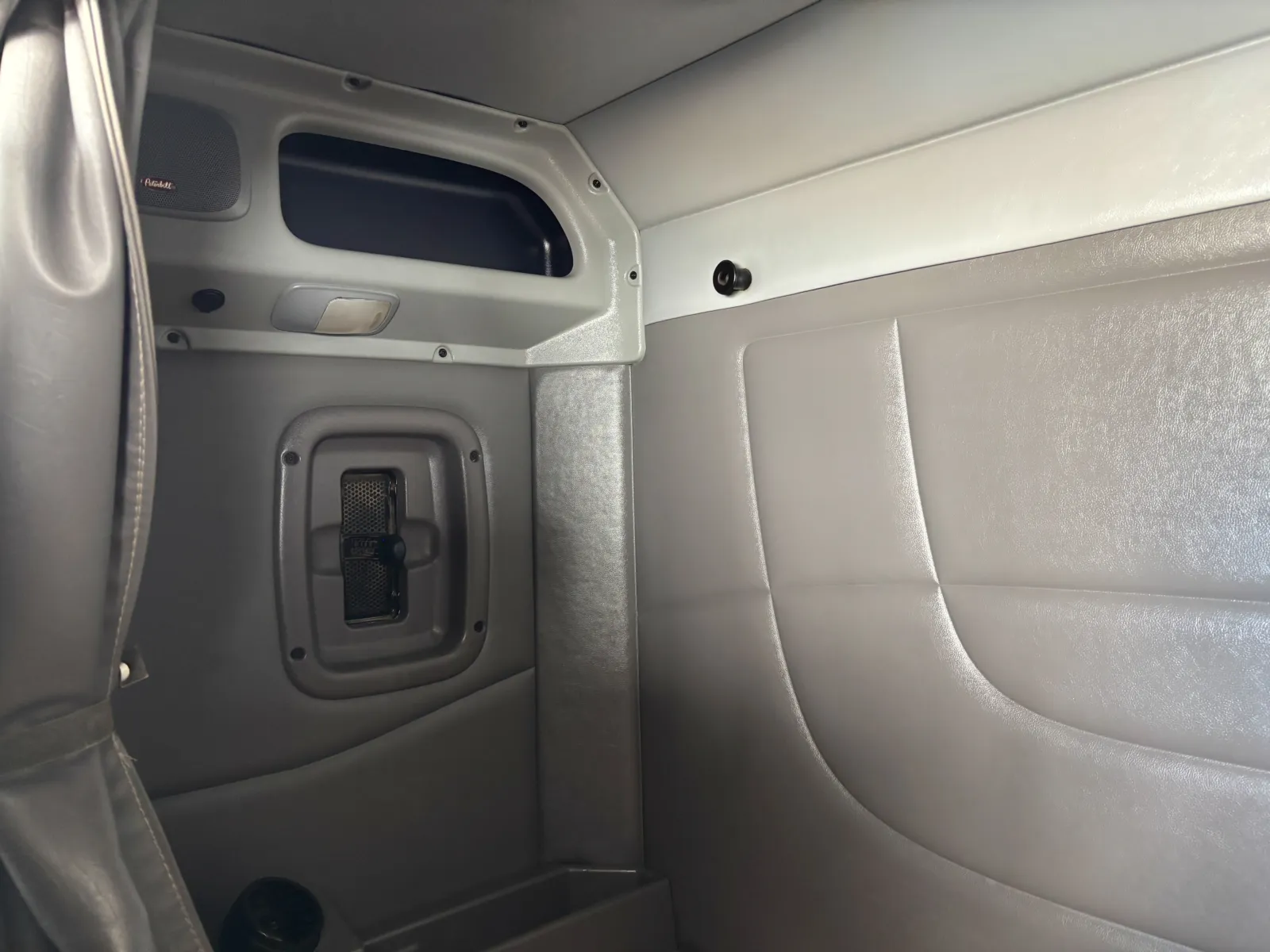 2020 Peterbilt 389 - image 22