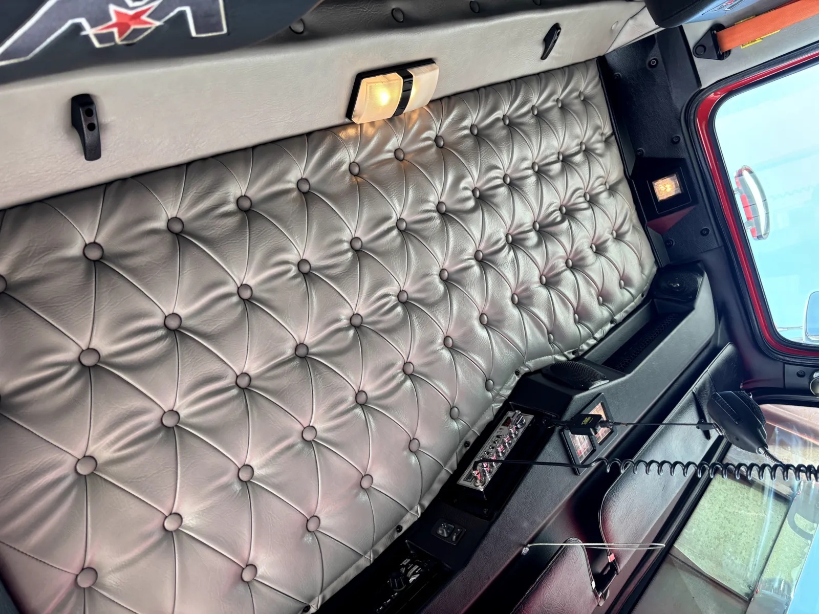 2019 Western Star 4900 - image 21