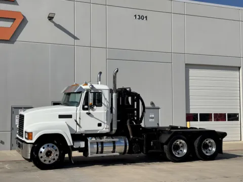 Photos of 2013 MACK CHU613 for sale in Hutchins, TX at Forge Truck Centers - Texas