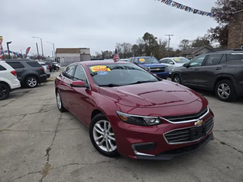 Red 2016 Chevrolet Malibu LT for sale in Gary, IN