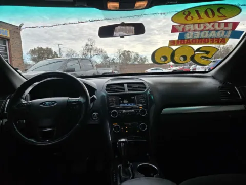 More photos of 2018 Ford Explorer XLT at OG Auto Finance, IN