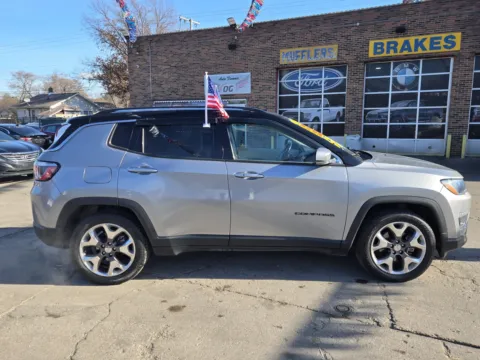 More photos of 2020 Jeep Compass at OG Auto Finance, IN