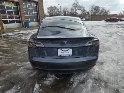 More photos of 2020 Tesla Model 3 at OG Auto Finance, IN