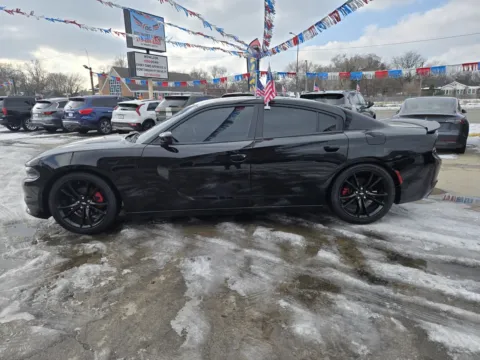 Another view of 2018 Dodge Charger SXT for sale in Gary, IN at OG Auto Finance
