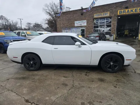 More photos of 2021 Dodge Challenger SXT at OG Auto Finance, IN