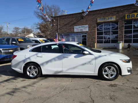 More photos of 2021 Chevrolet Malibu LS Fleet at OG Auto Finance, IN