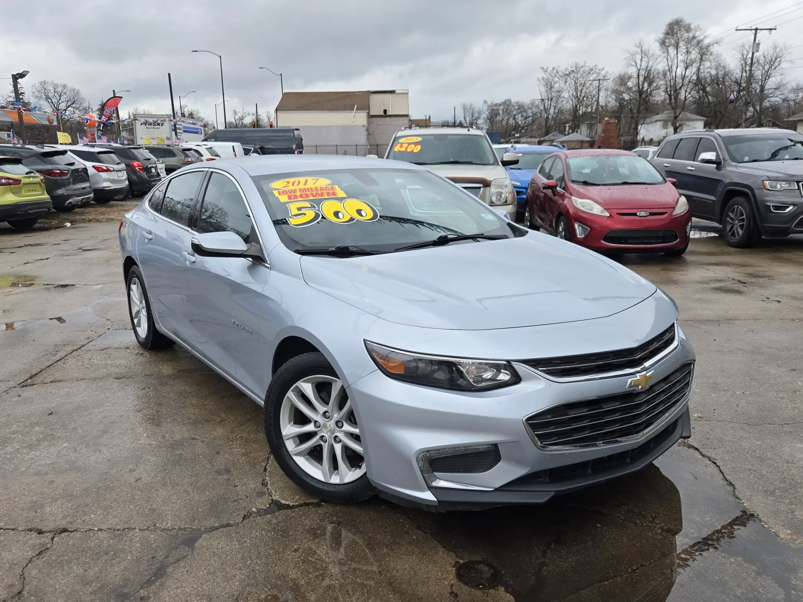 Silver 2017 Chevrolet Malibu LT for sale in Gary, IN