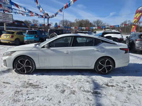 Another view of 2024 Nissan Altima 2.5 SR for sale in Gary, IN at OG Auto Finance