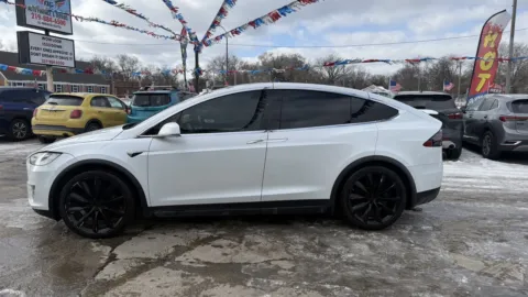 Another view of 2018 Tesla Model X 100D for sale in Gary, IN at OG Auto Finance