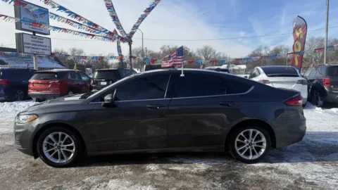 Another view of 2020 Ford Fusion SE for sale in Gary, IN at OG Auto Finance