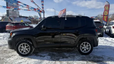 Another view of 2019 Jeep Renegade for sale in Gary, IN at OG Auto Finance