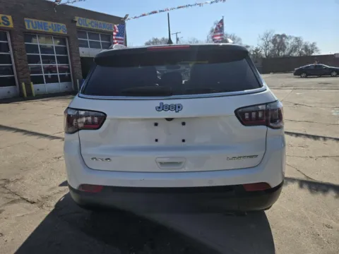 More photos of 2020 Jeep Compass at OG Auto Finance, IN