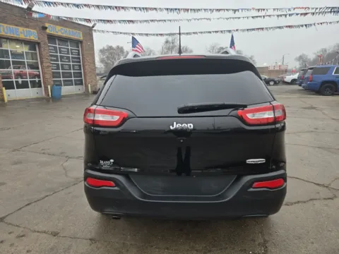More photos of 2018 Jeep Cherokee Latitude Plus at OG Auto Finance, IN