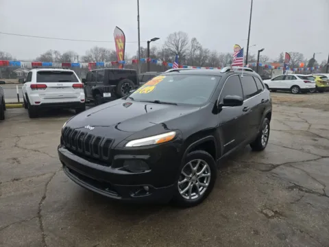 Photos of 2018 Jeep Cherokee Latitude Plus for sale in Gary, IN at OG Auto Finance
