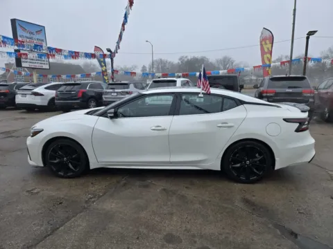 Another view of 2020 Nissan Maxima 3.5 SR for sale in Gary, IN at OG Auto Finance