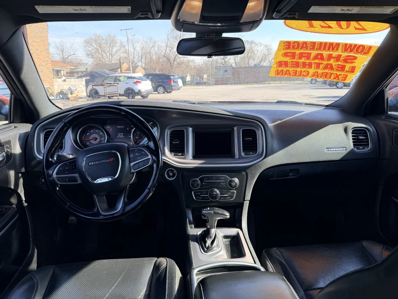 2021 Dodge Charger SXT - Photo 9
