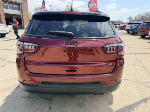 More photos of 2022 Jeep Compass Latitude at OG Auto Finance, IN