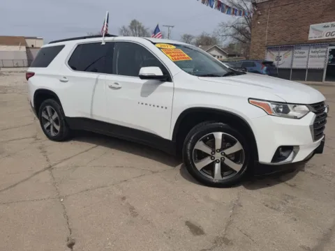 White 2019 Chevrolet Traverse LT Leather for sale in Gary, IN