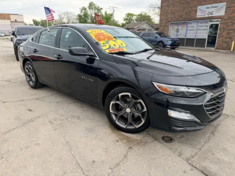 Black 2022 Chevrolet Malibu LT for sale in Gary, IN