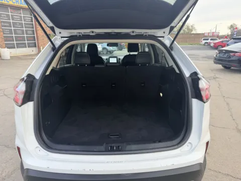 Another view of 2021 Ford Edge for sale in Gary, IN at OG Auto Finance