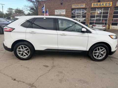 More photos of 2021 Ford Edge at OG Auto Finance, IN