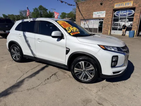 White 2024 Mitsubishi Outlander Sport for sale in Gary, IN