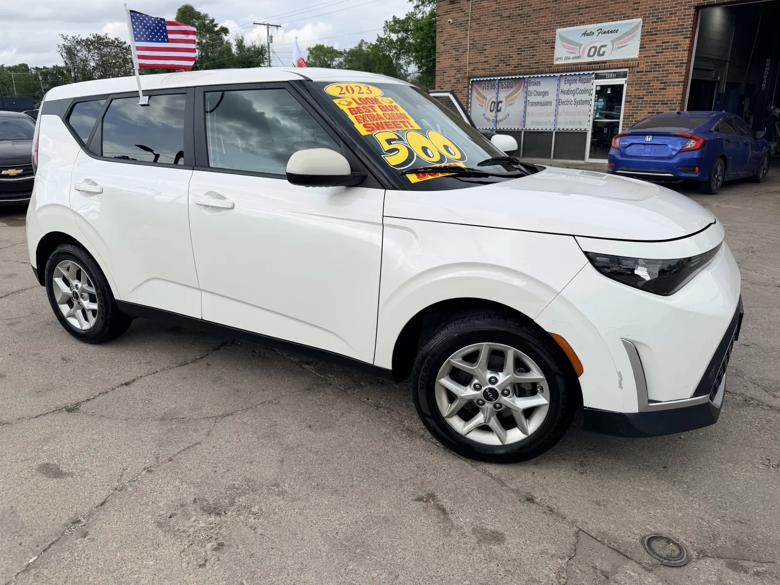 White 2023 Kia Soul for sale in Gary, IN