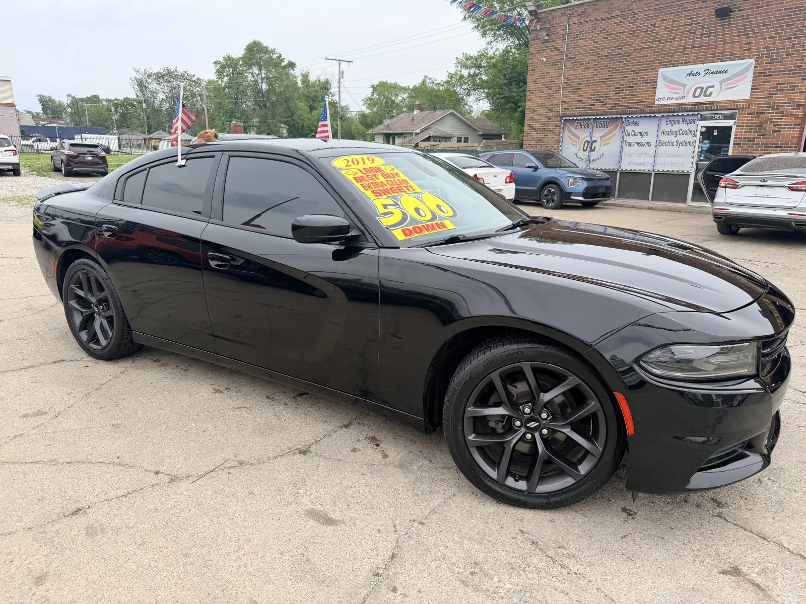 2019 Dodge Charger SXT's photo