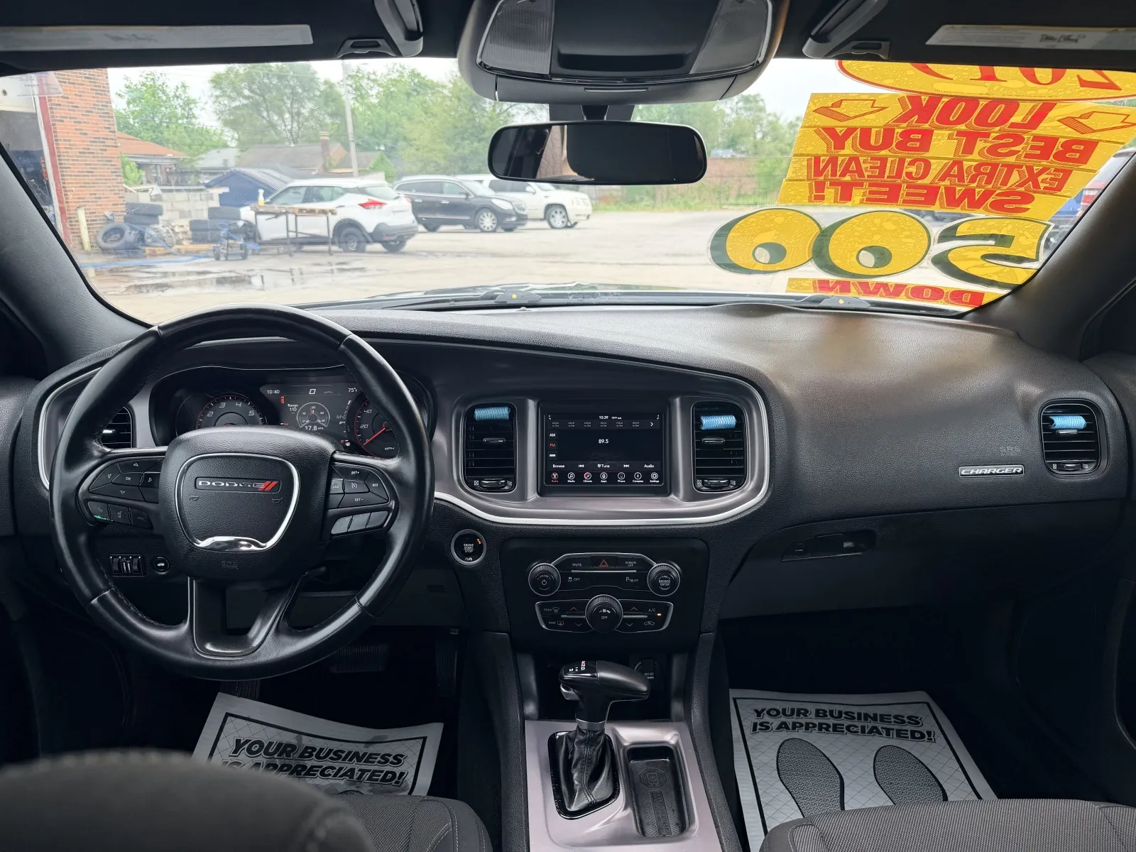 2019 Dodge Charger SXT - Photo 8