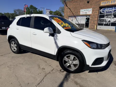 White 2020 Chevrolet Trax LS for sale in Gary, IN