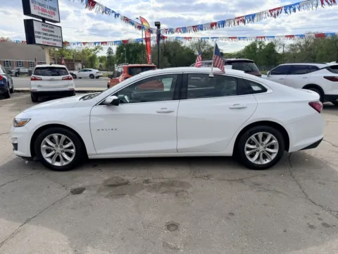 Another view of 2019 Chevrolet Malibu LT for sale in Gary, IN at OG Auto Finance