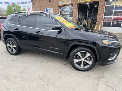 Black 2020 Jeep Cherokee Limited for sale in Gary, IN