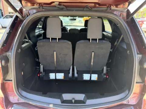 More photos of 2018 Ford Explorer XLT at OG Auto Finance, IN