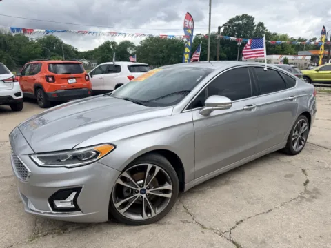 Silver 2020 Ford Fusion Titanium for sale in Gary, IN