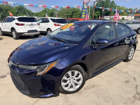 Blue 2021 Toyota Corolla LE for sale in Gary, IN