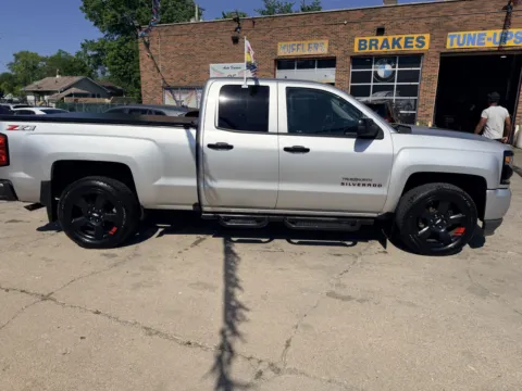 More photos of 2018 Chevrolet Silverado 1500 LT Z71 at OG Auto Finance, IN