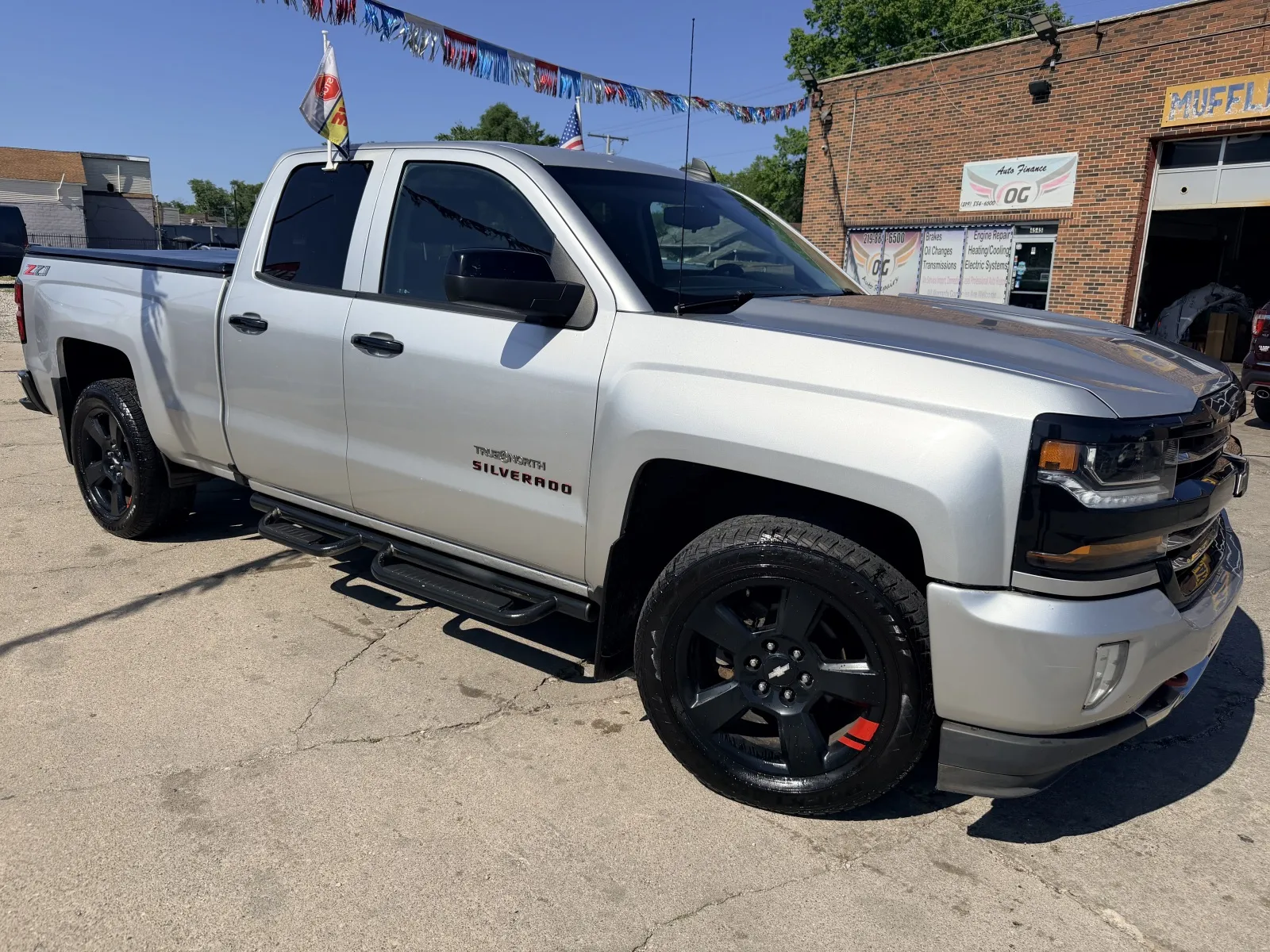 2018 Chevrolet Silverado 1500 LT 4X4 Double Cab Std Box's photo