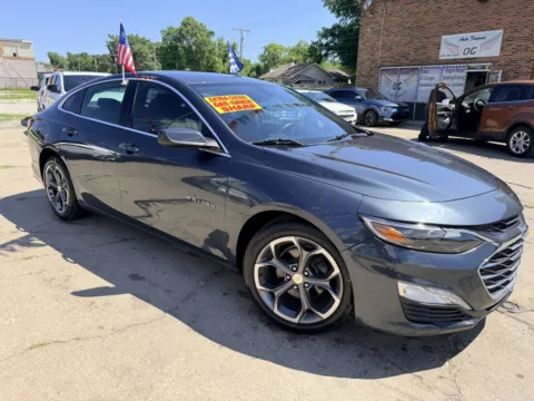 Blue 2020 Chevrolet Malibu LT for sale in Gary, IN