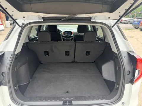 More photos of 2022 GMC Terrain SLE at OG Auto Finance, IN