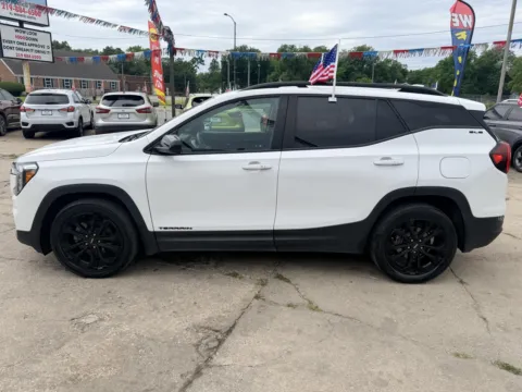 Another view of 2022 GMC Terrain SLE for sale in Gary, IN at OG Auto Finance