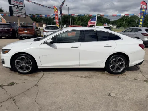 Another view of 2020 Chevrolet Malibu LT for sale in Gary, IN at OG Auto Finance