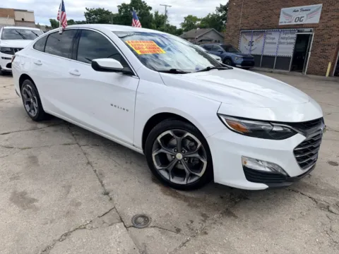 White 2020 Chevrolet Malibu LT for sale in Gary, IN