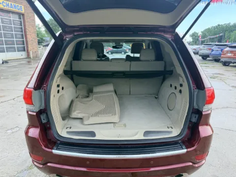 More photos of 2019 Jeep Grand Cherokee Overland at OG Auto Finance, IN
