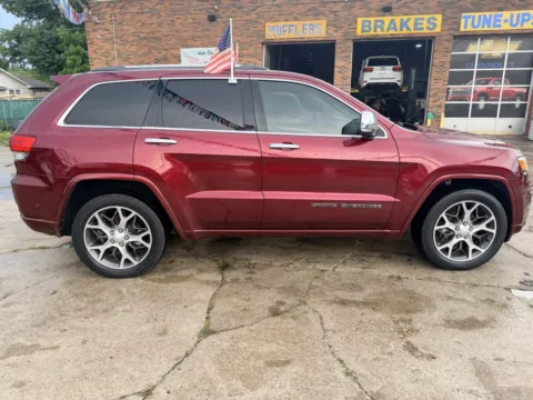 More photos of 2019 Jeep Grand Cherokee Overland at OG Auto Finance, IN