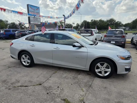 Another view of 2022 Chevrolet Malibu LT for sale in Gary, IN at OG Auto Finance