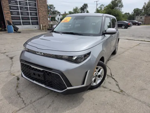 Gray 2024 Kia Soul LX for sale in Gary, IN
