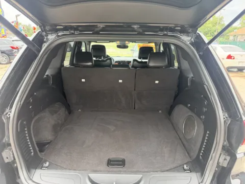 More photos of 2020 Jeep Grand Cherokee Laredo E at OG Auto Finance, IN